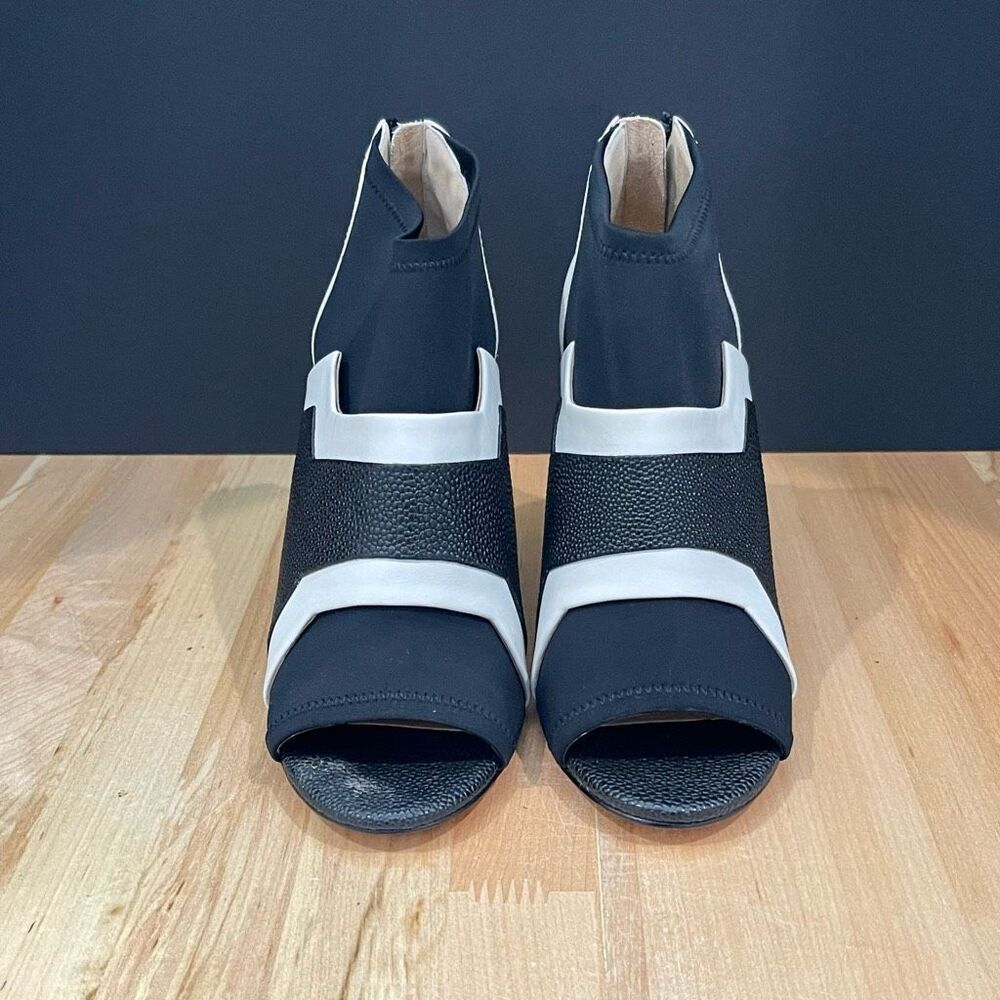 L.A.M.B. heels. - Picture 2 of 8